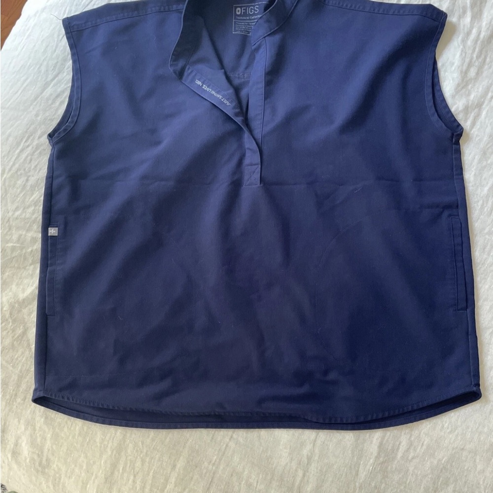 Figs Deep Blue Technical Collection Top